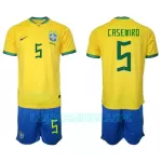Camisola Brasil Casemiro 5 Criança Equipamento 1ª Mundial 2022
