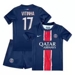 Camisola Paris Saint-Germain Vitinha 17 Criança Equipamento 1ª 2024/25 Camisola Paris Saint-Germain Vitinha 17 Criança Equipamento 1ª 2024/25