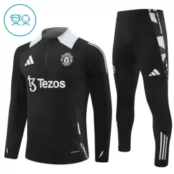 Conjunto de Moletom de Treino Manchester United Criança Quarto-Zíper 2024/25 Preta Conjunto de Moletom de Treino Manchester United Criança Quarto-Zíper 2024/25 Preta