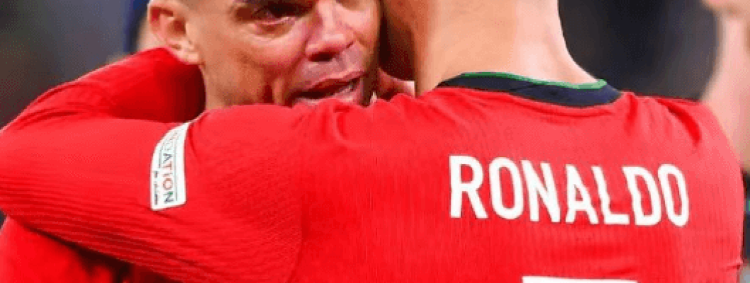 Adeus, Ronaldo! Adeus, Croos! Adeus, Ronaldo! Adeus, Croos!