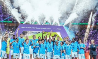 Alvarez, de 23 anos, conquistou o 14º campeonato de sua carreira