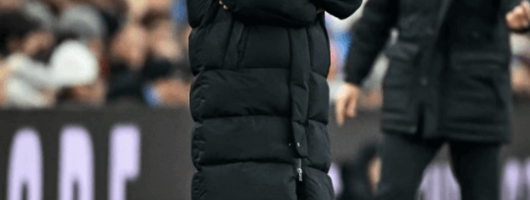 Após 15 rodadas da Premier League, Manchester United e Manchester City estão com apenas 3 pontos de diferença Após 15 rodadas da Premier League, Manchester United e Manchester City estão com apenas 3 pontos de diferença