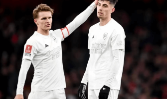Arsenal perdeu por 0-2 em casa para o Liverpool