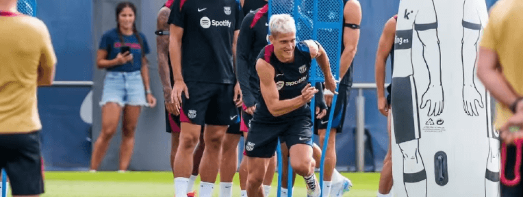 Barcelona resolve temporariamente problema de registo de Olmo Barcelona resolve temporariamente problema de registo de Olmo