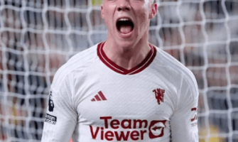 Hoylen marcou em 6 jogos consecutivos e estabeleceu um novo recorde na Premier League