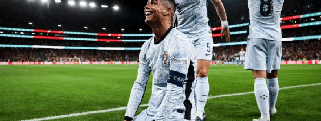 Lendas nunca cessam, Ronaldo atinge 900 golos Lendas nunca cessam, Ronaldo atinge 900 golos