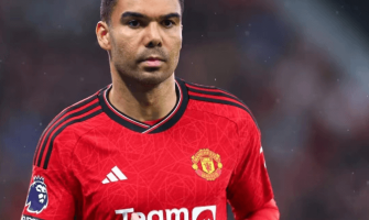 Manchester United pretende vender Casemiro por 35 milhões de euros