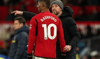 O camisa 10 do Manchester United é questionado pelos torcedores