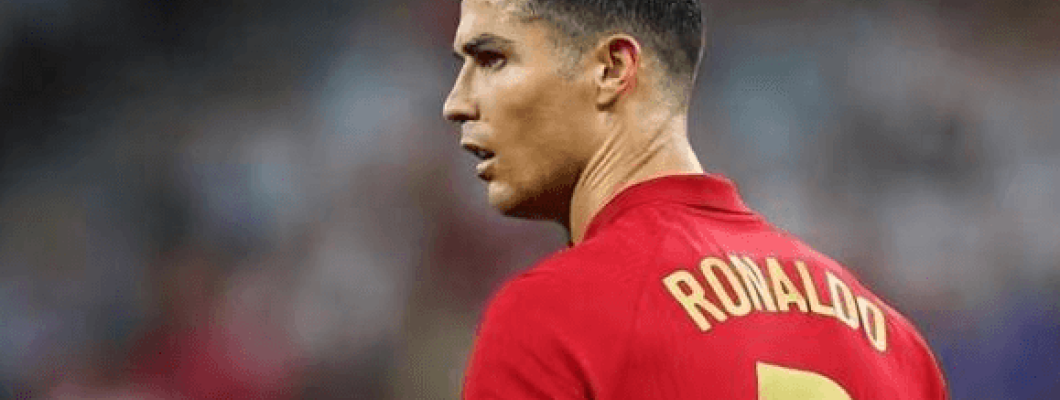 Posição inicial de Cristiano Ronaldo na seleção enfrenta desafios Posição inicial de Cristiano Ronaldo na seleção enfrenta desafios