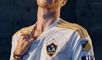 Reus junta-se ao Los Angeles Galaxy para iniciar um novo capítulo na sua carreira Reus junta-se ao Los Angeles Galaxy para iniciar um novo capítulo na sua carreira