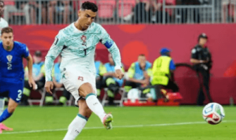 Cristiano Ronaldo continua a sua viagem, Luka Modric despede-se
