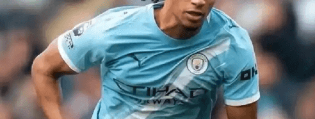 Defesa do Barcelona tem como alvo Nathan Ake, zagueiro do Manchester City Defesa do Barcelona tem como alvo Nathan Ake, zagueiro do Manchester City