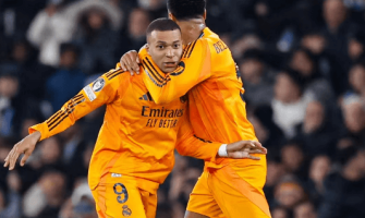 Haaland e Mbappé brilham no Bernabéu, e o Real Madrid faz uma reviravolta clássica Haaland e Mbappé brilham no Bernabéu, e o Real Madrid faz uma reviravolta clássica