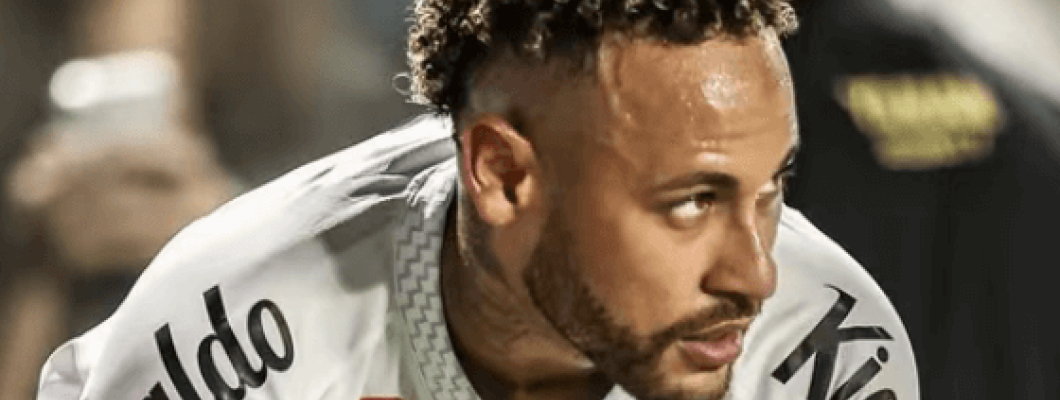 Neymar quebra jejum de 107 dias sem golos com um remate sem esforço