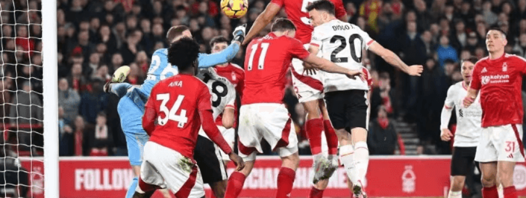 Slote fez uma substituição mágica, o Liverpool empatou com o Nottingham Forest 1-1 Slote fez uma substituição mágica, o Liverpool empatou com o Nottingham Forest 1-1