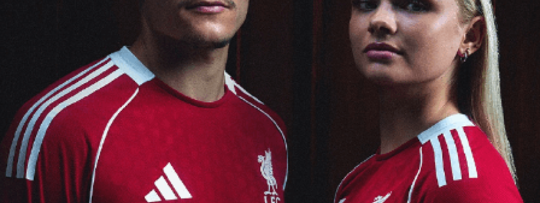 Vendas de camisolas novas do Liverpool batem recordes Vendas de camisolas novas do Liverpool batem recordes