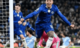 Enzo Fernández, agora com a camisola do Chelsea, tornou-se o pilar mais fiável da equipa
