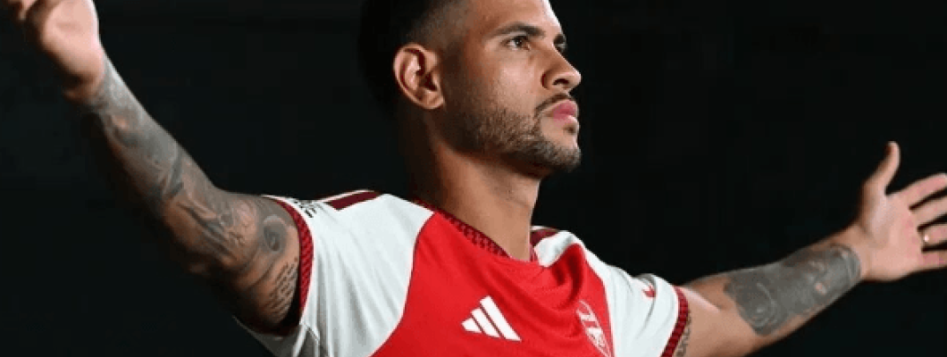 Guimarães assina oficialmente, reforçando ainda mais o meio-campo do Arsenal Guimarães assina oficialmente, reforçando ainda mais o meio-campo do Arsenal